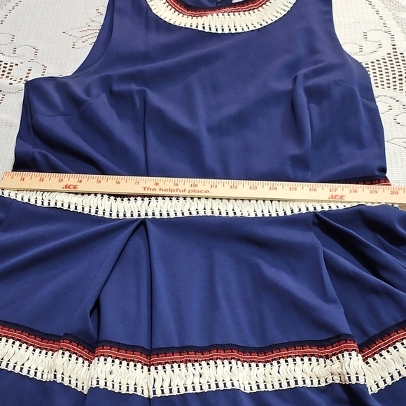 JustFab Navy Blue And Maroon Sleeveless Dress - Picture 4 of 11